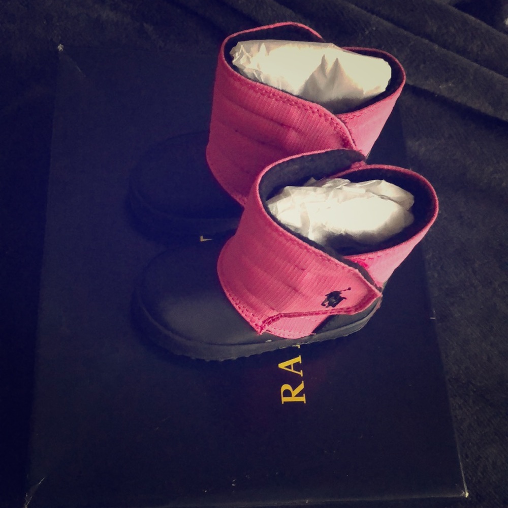 Ralph Lauren fuchsia/black babygirl polo boots 4c